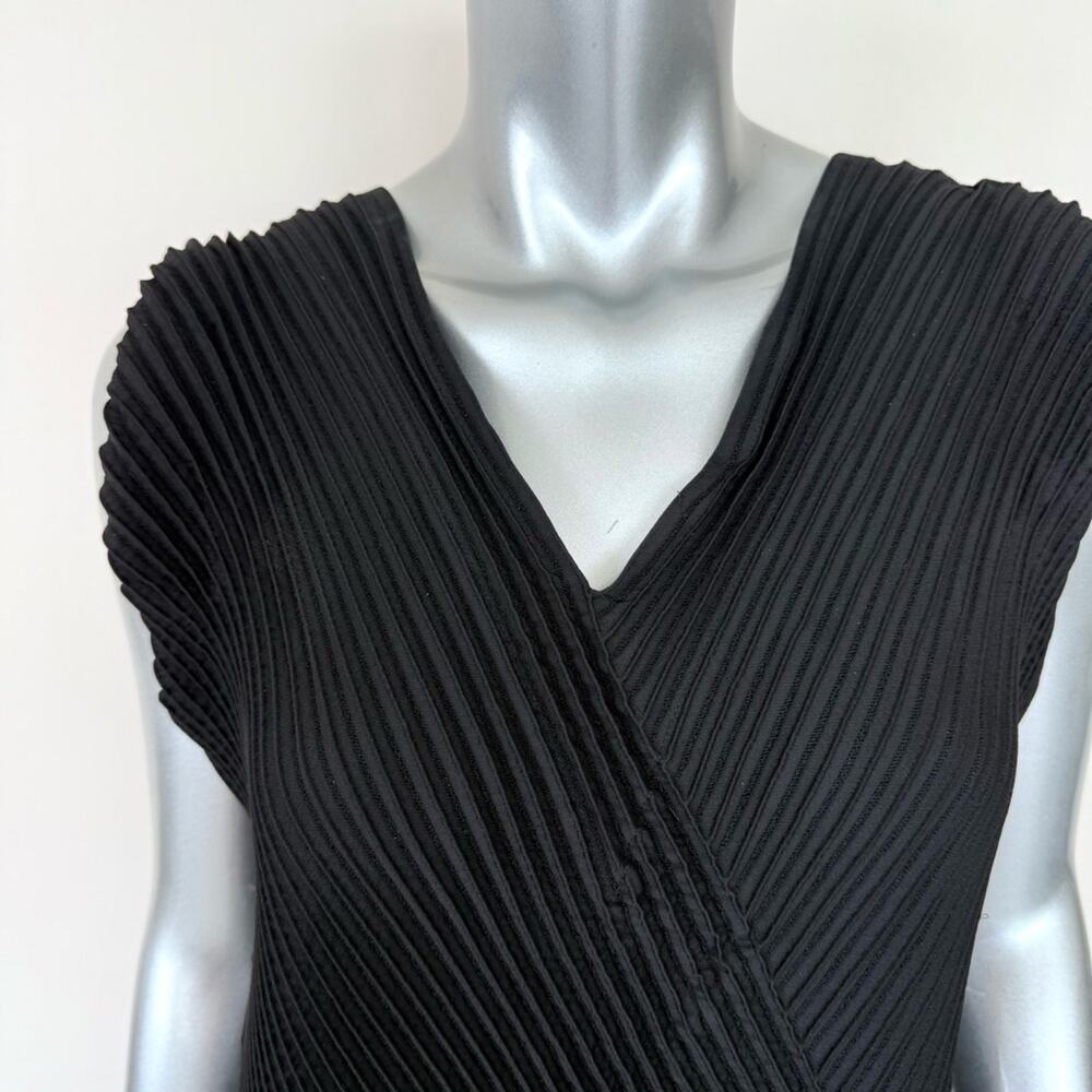 Issey Miyake women long dress size 3 or L Authentic Retail 1200$ - Picture 3 of 8